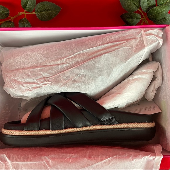 VINCE CAMUTO *CHAVELLE* PLATFORM SANDAL COLOR~BLACK BABY SHEEP SIZE 8.5 M NEW - Picture 7 of 8